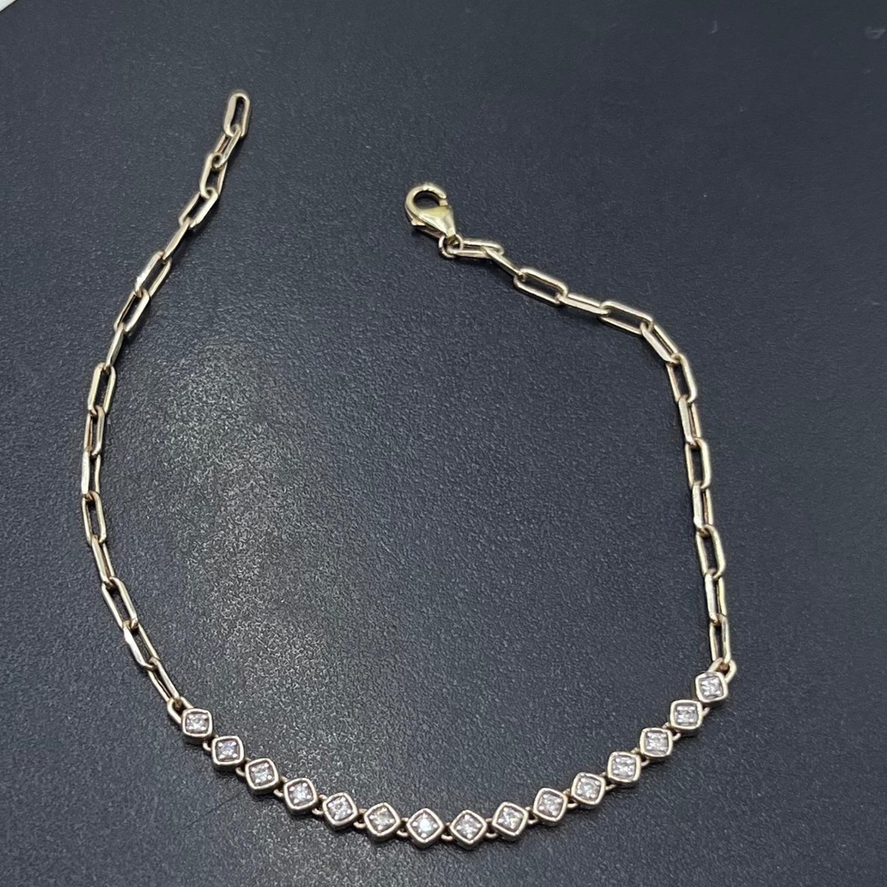 HDS Helzberg Diamond 10k Yellow Gold Paperclip Station Tennis Bracelet 
2.63g